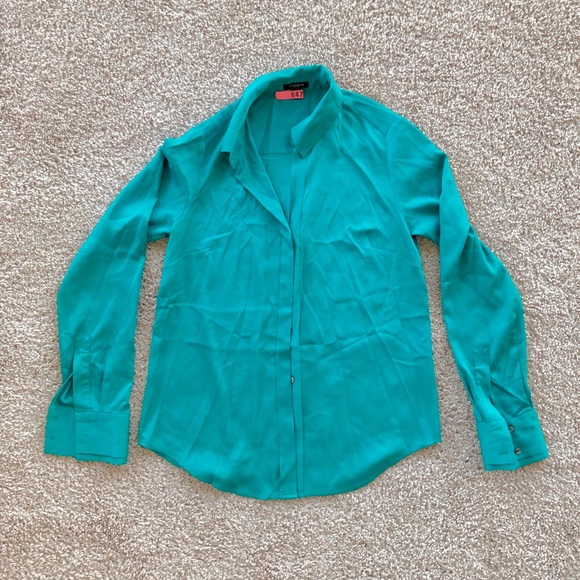 Ann Taylor Tops - Ann Taylor Emerald Button Down Shirt
